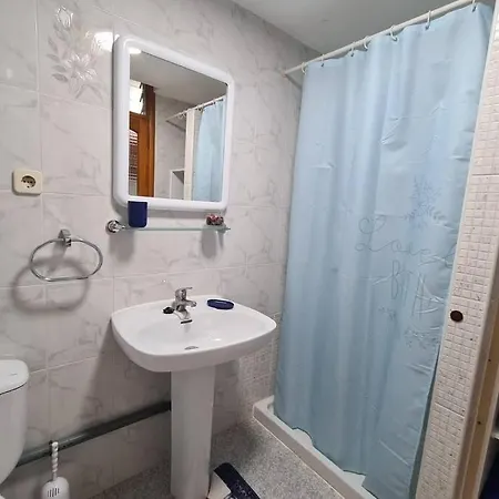 Apartamento Luminoso A Pocos Minutos De La Playa. 公寓 *