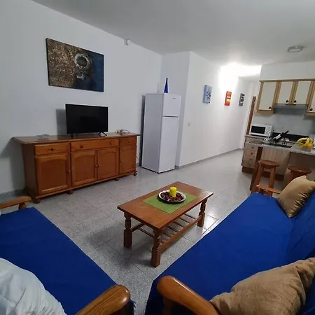 Apartamento Luminoso A Pocos Minutos De La Playa. Appartement